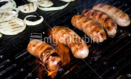 BBQ - sausages and onion rings