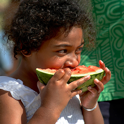 mychillybin girl eating watermelon