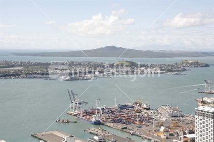 Auckland city looking out to Rangitoto Island, New Zealand