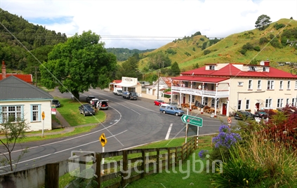 Whangamomona - small town New Zealand, 
