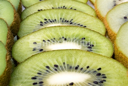 slices of kiwifruit