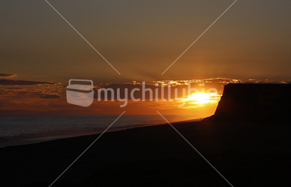 Sunset at Wakanui Beach, Ashburton