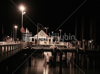 Black & White photo of Russell Pier at night