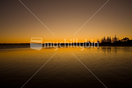 Sunset at Waikane Beach and Midway Beach, Gisborne, North Island, New Zealand
