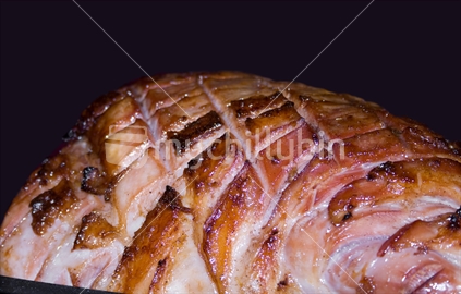 Hot, cooked ham