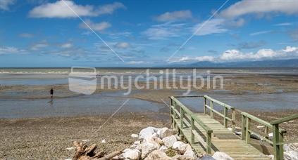 Beach access at Mapua during low tide