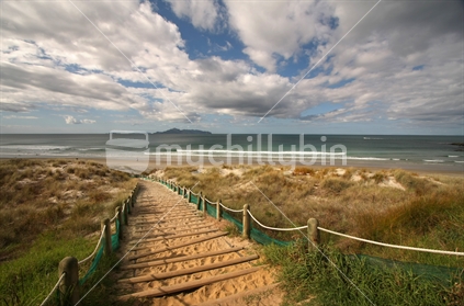 Late lighting at Mangawhai Heads beach, well known surf beach in Northland, New Zealand
