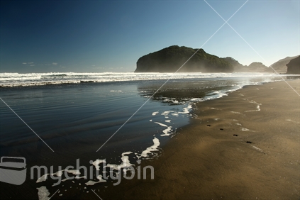 Rugged scenery at Bethells Beach on a clear winter day, Waitakeres, Auckland