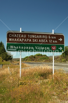 Road sign, Tongariro, North Island