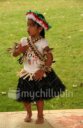 Kiribati girl dancing at a festival in Auckland