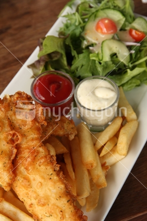 fish &chips (selective focus)