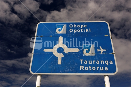 Road sign in Whakatana