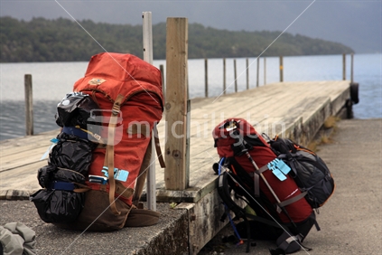 Backpacks, Lake Rotoiti, Nelson Lakes National Park