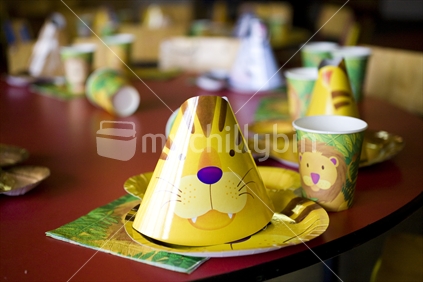 Jungle themed table settings at child's party