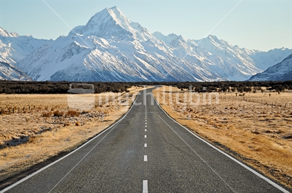The road to Aoraki, Mount Cook (selective focus on foreground)