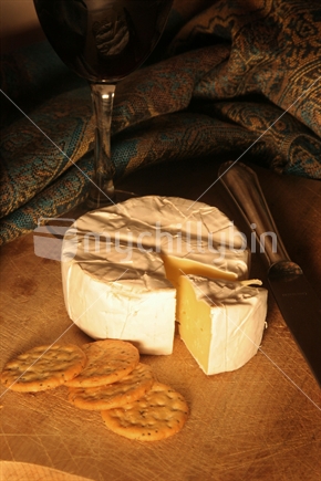 Cheese and crackers