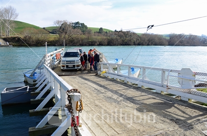 Passengers and transport, approaching the jetty on Tuapeka Mouth Ferry.