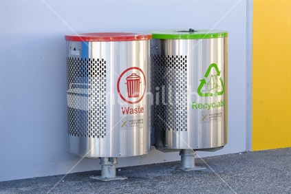 Rubbish and Recycling Bins