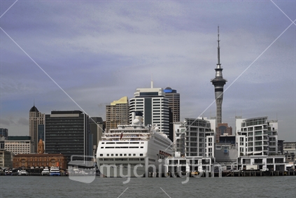 HDR image of cruise liner and downtown Auckland