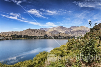 Lake Hayes, near Queenstown in the South Island of New Zealand.