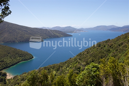 Hideaway beach at Resolution Bay, Marlborough Sounds, from Queen Charlotte Track - New Zealand