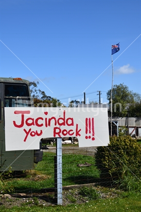 KUMARA, NEW ZEALAND, SEPTEMBER 16, 2020: A supporter of New Zealand Prime Minister, Jacinda Adern, makes a statement in Kumara on the West Coast of the South Island in the leadup to the 2020 election.