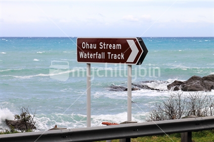 Ohau Stream Waterfall Track Sign - Kaikoura (before Nov 2016 earthquake)