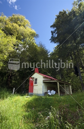Goat Creek Hut is a renovated hunters cabin on the remote Mohikinui River, West Coast