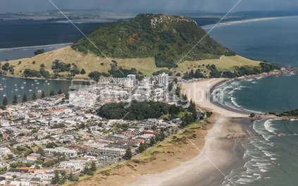 Mt Maunganui and Marine parade from above