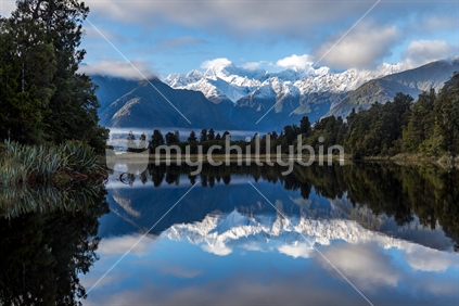 Lake Matheson with Mount Cook and Mount Tasman